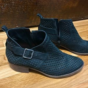 Lucky Brand ankle bootie